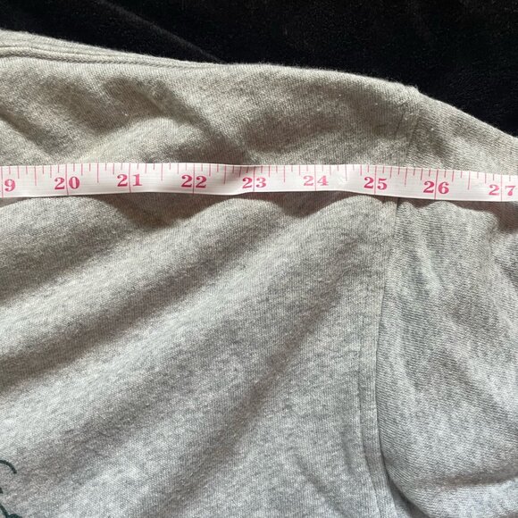 Cropped Grey Sweater - Picture 4 of 5